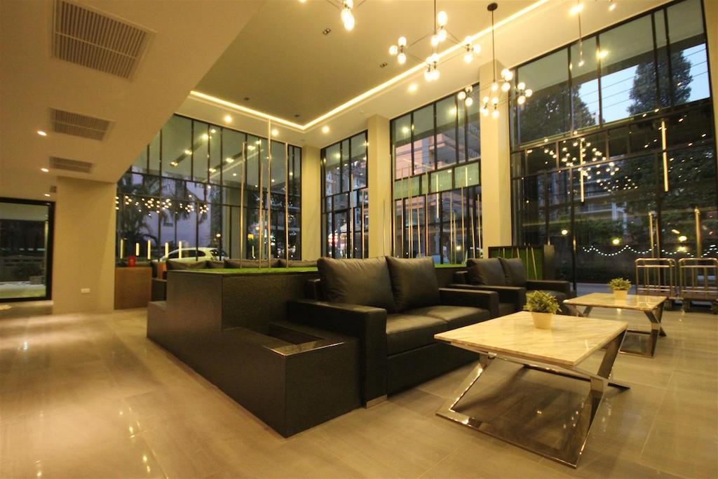 Season Five Hotel "Sha Certified" Pattaya Exterior foto