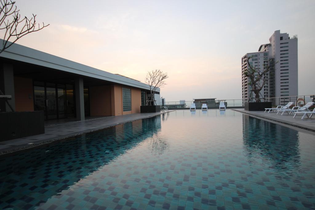 Season Five Hotel "Sha Certified" Pattaya Exterior foto
